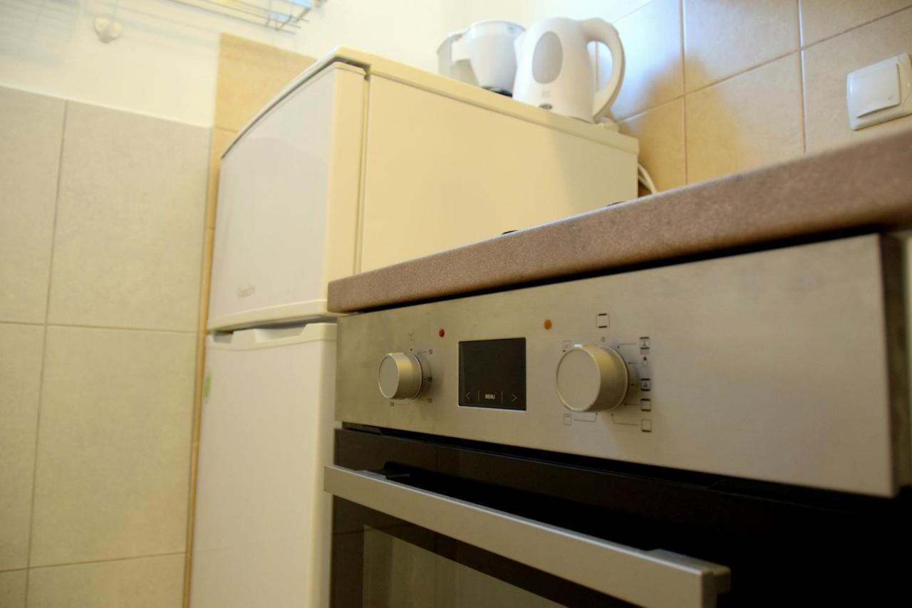 Miramar Gardenn Apartmment Банёл Экстерьер фото